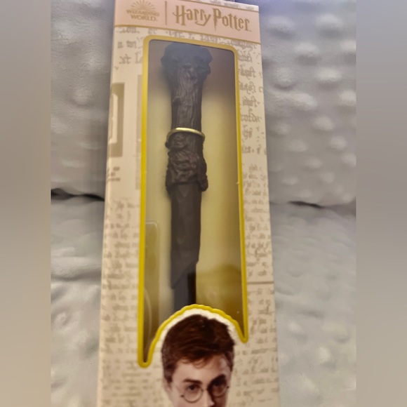NWT- Harry Potter Wand Pen! - Picture 4 of 5